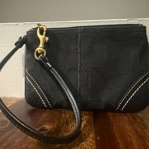 Coach Black Signature C Wristlet Early 2000s Zip Pouch